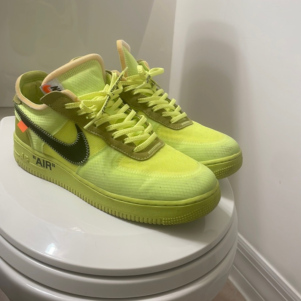 Nike Off White Air Force 1 Volt Size 10 Lightly Used